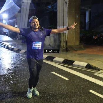 Runner Photo 7930599