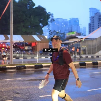Runner Photo 7930602