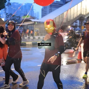 Runner Photo 7930603