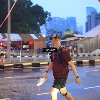 Runner Photo 7930611