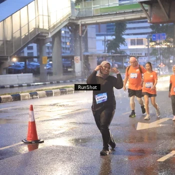 Runner Photo 7930623