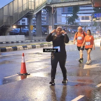 Runner Photo 7930624