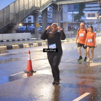 Runner Photo 7930625