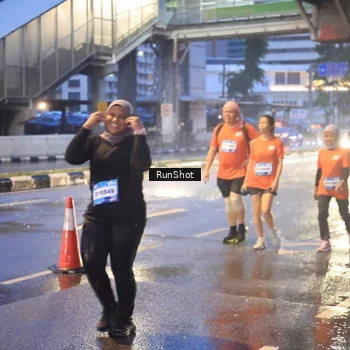 Runner Photo 7930638