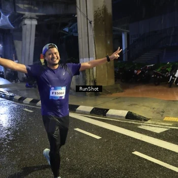Runner Photo 7930641