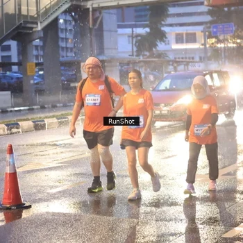 Runner Photo 7930642