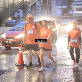 Runner Photo 7930648