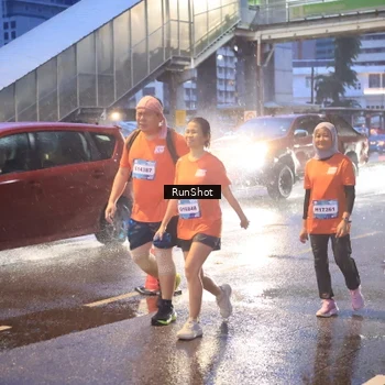 Runner Photo 7930649