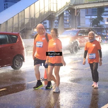 Runner Photo 7930670
