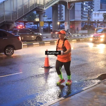 Runner Photo 7930679
