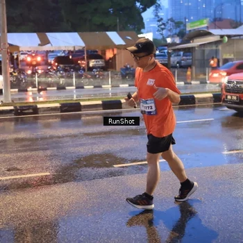 Runner Photo 7930681