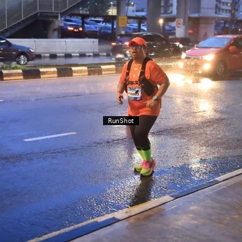 Runner Photo 7930689
