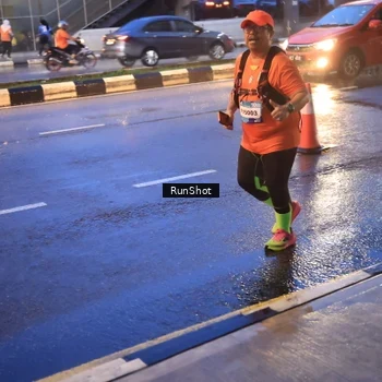 Runner Photo 7930690