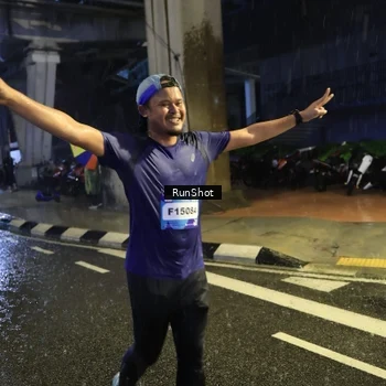 Runner Photo 7930695