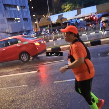 Runner Photo 7930714