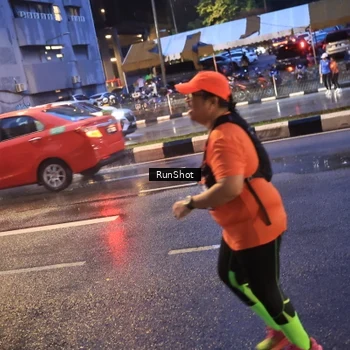 Runner Photo 7930718