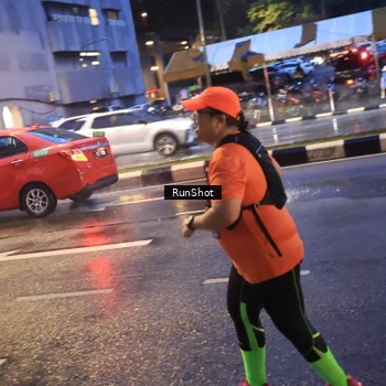 Runner Photo 7930722