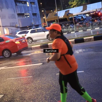 Runner Photo 7930727