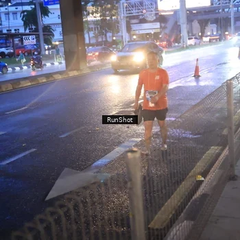 Runner Photo 7930764