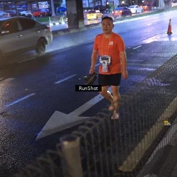 Runner Photo 7930773