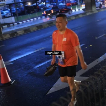 Runner Photo 7930788