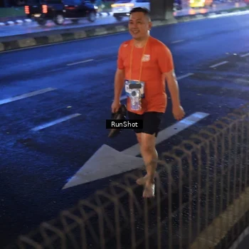 Runner Photo 7930794