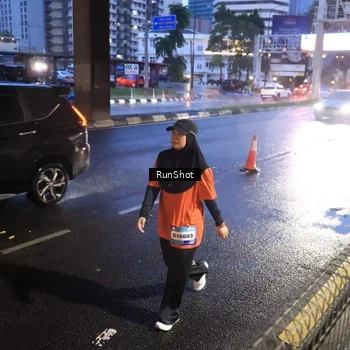 Runner Photo 7930798