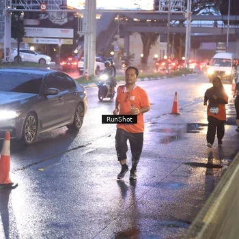 Runner Photo 7930802