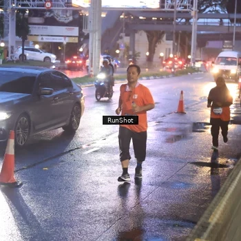Runner Photo 7930803