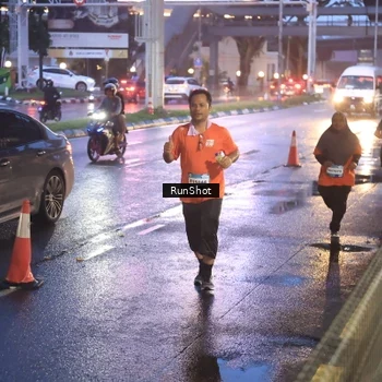Runner Photo 7930810