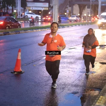 Runner Photo 7930827