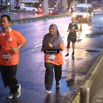 Runner Photo 7930842