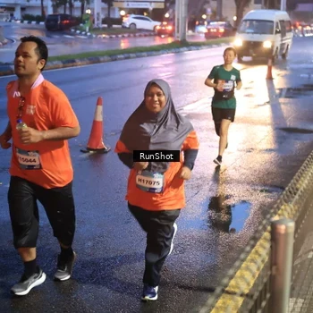 Runner Photo 7930850