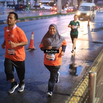 Runner Photo 7930852