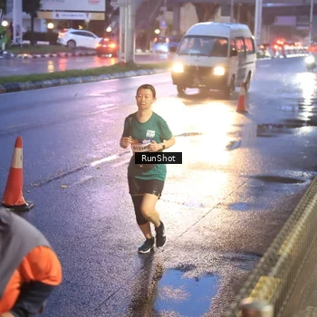 Runner Photo 7930857