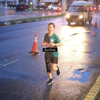 Runner Photo 7930868