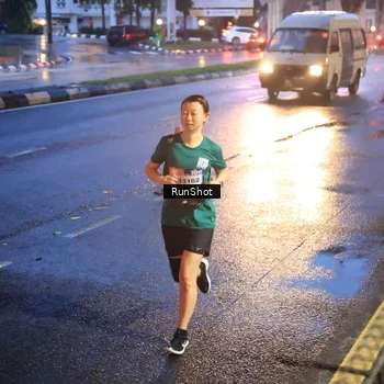 Runner Photo 7930871