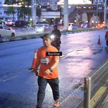 Runner Photo 7930883
