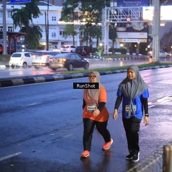 Runner Photo 7930900