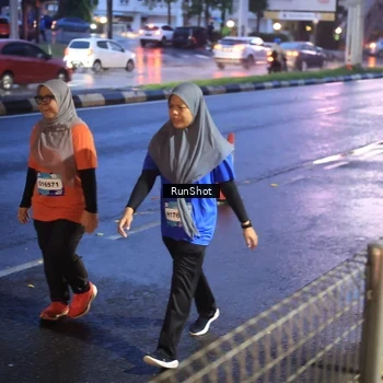 Runner Photo 7930908