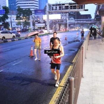 Runner Photo 7930909