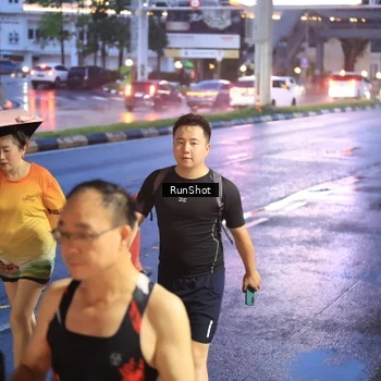 Runner Photo 7930924