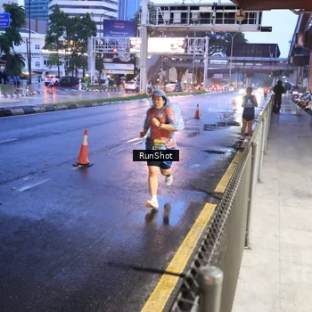Runner Photo 7930950