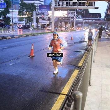 Runner Photo 7930951