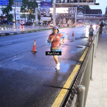 Runner Photo 7930953