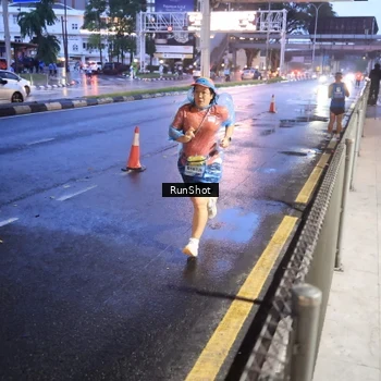 Runner Photo 7930957