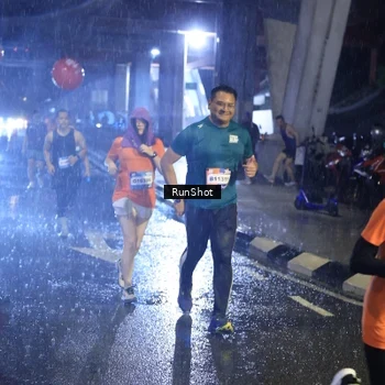 Runner Photo 7930969