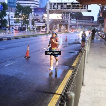 Runner Photo 7930970