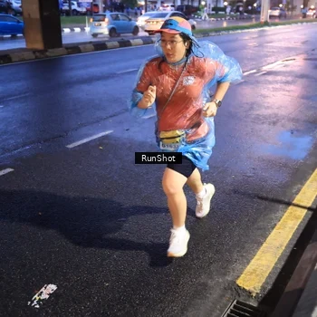 Runner Photo 7930987