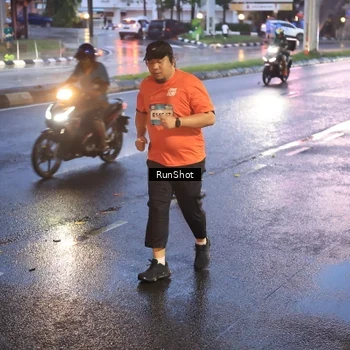 Runner Photo 7930989
